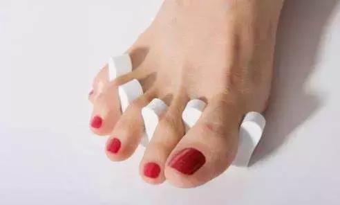 骨科专家支招：这么穿高跟鞋，美丽不伤脚