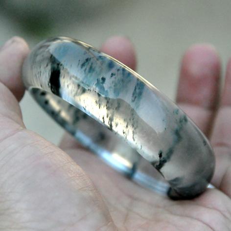 玉雕大师盘点6种假玉，金玉其外却一文不值