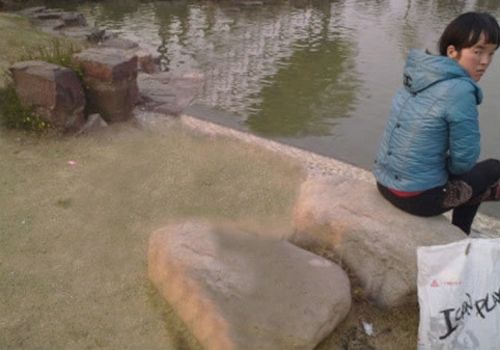 求帮忙p图搞笑,求ps大神帮忙p图搞笑