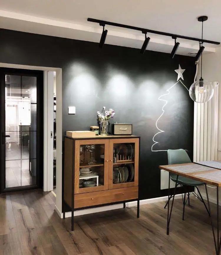 刷屏的尾款人，你对磁吸轨道灯的魅力一无所知