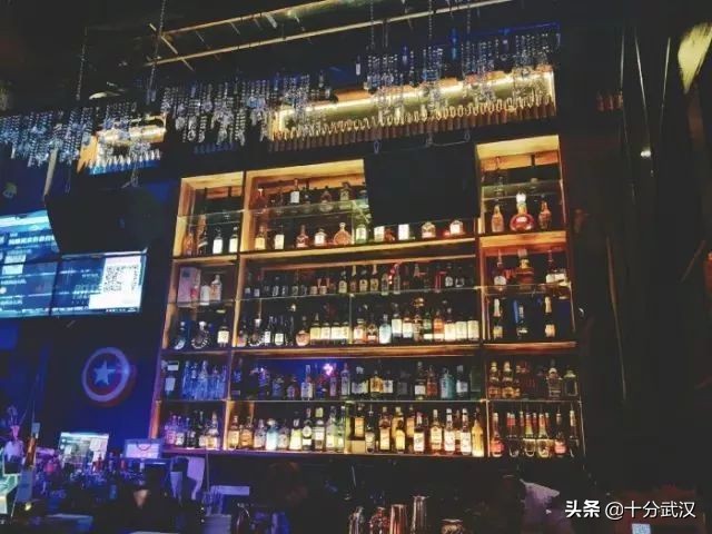 武汉十大顶级酒吧,武汉十大演艺酒吧排行