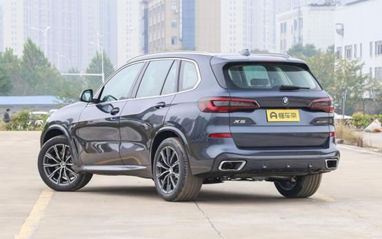 宝马x53.0t动力表现,宝马x5340有高功率吗