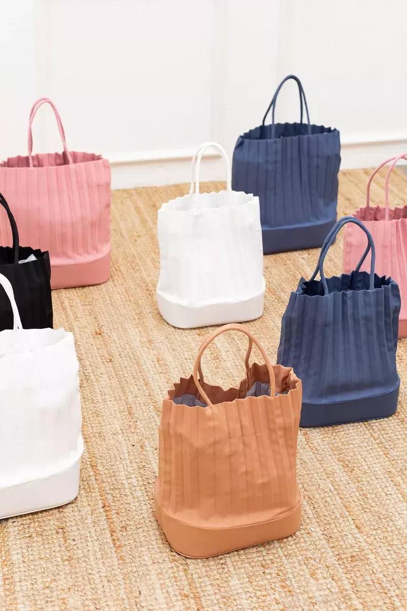 1000的包包值得买吗,1000块钱值得入手的包