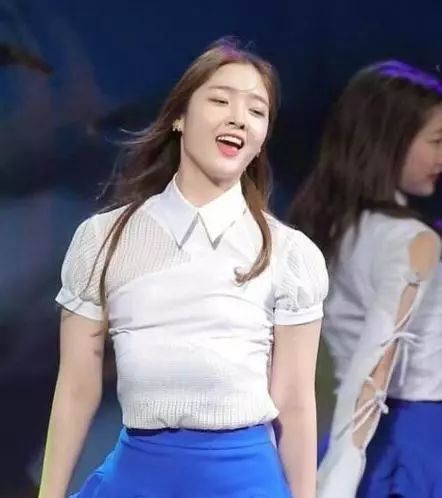 虽然她是在鄙视，不过我突然有了个大胆的想法