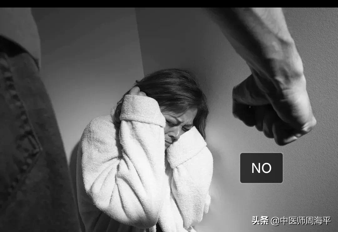 家暴致肋骨骨折两根案例,家暴骨折了怎么处理