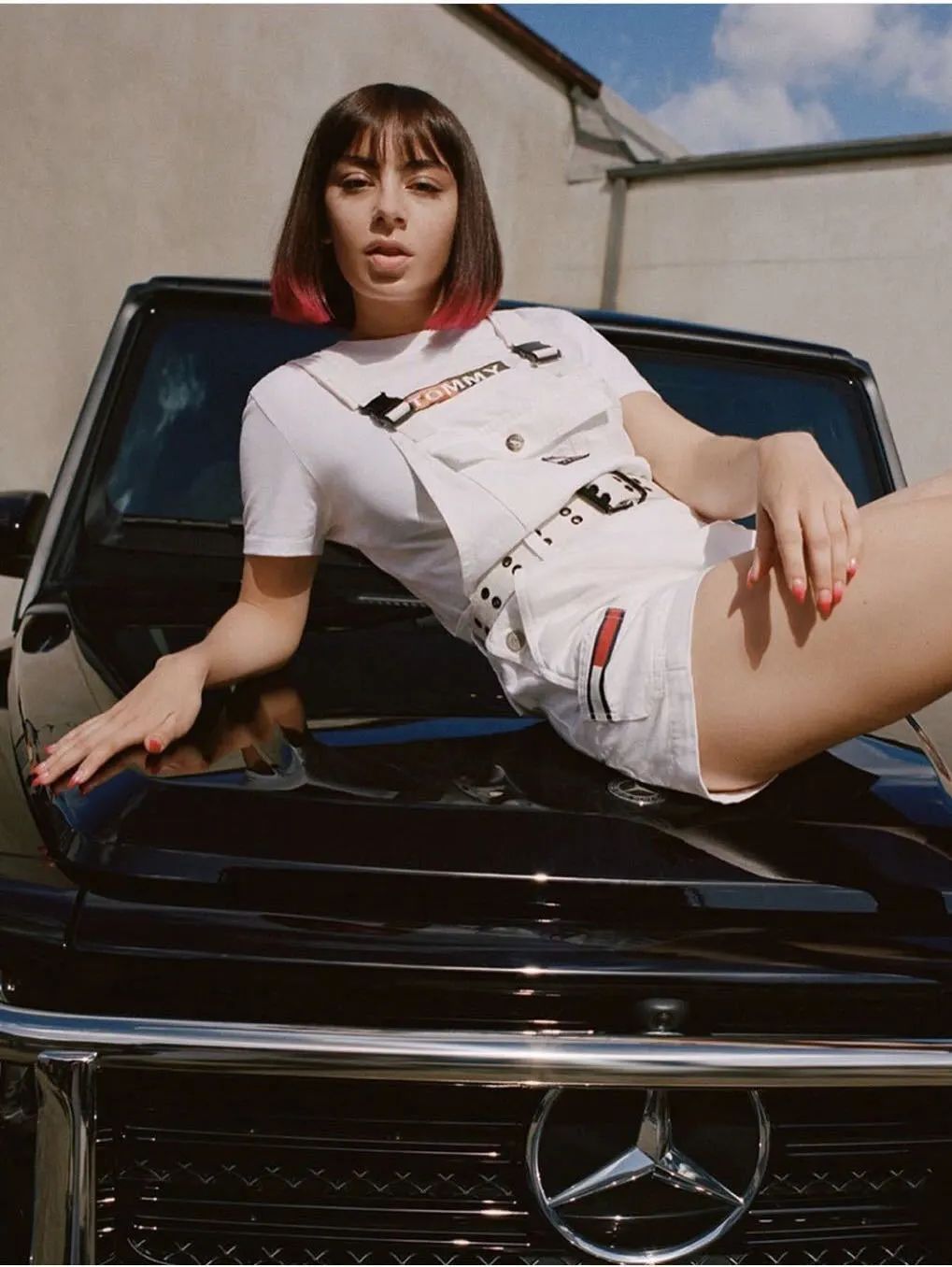 背带裤果然很减龄看起来很少女啊,哪种背带裤既减龄又不过时