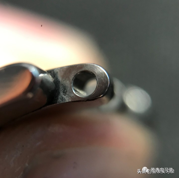 欧米茄碟飞蓝盘真假鉴别,欧米茄碟飞如何分辨真假