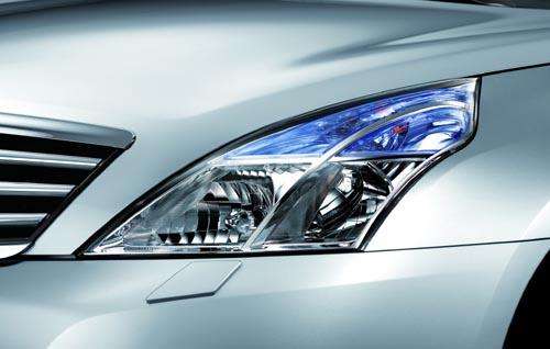 远光改了氙气没加透镜能过年检吗,汽车氙气大灯加透镜可以过年检吗