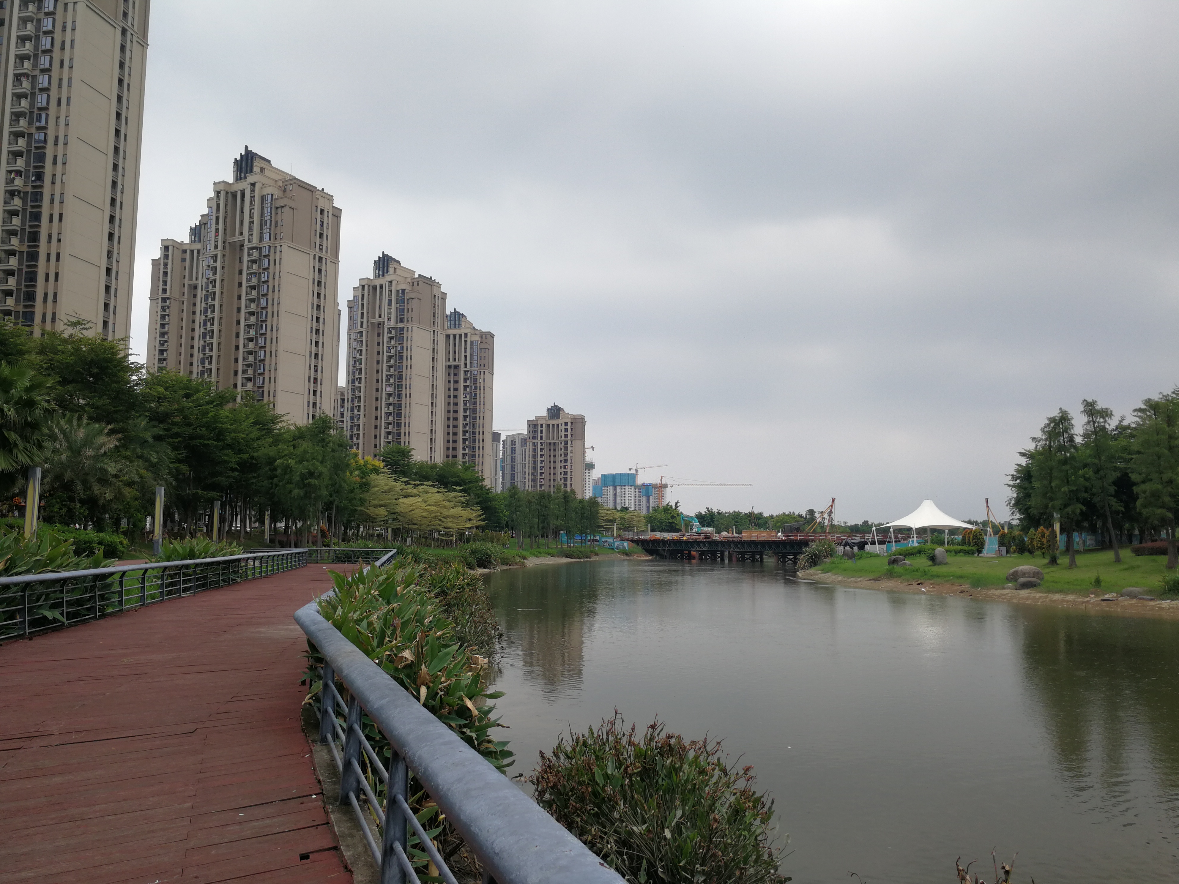 厦门买不起房还有必要待下去吗,在厦门买不起房就回泉州买