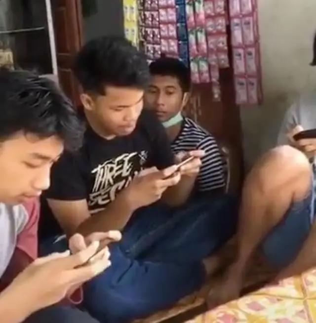 有个“球”用！韩国用气球向朝鲜发50万份传单｜趣观世界