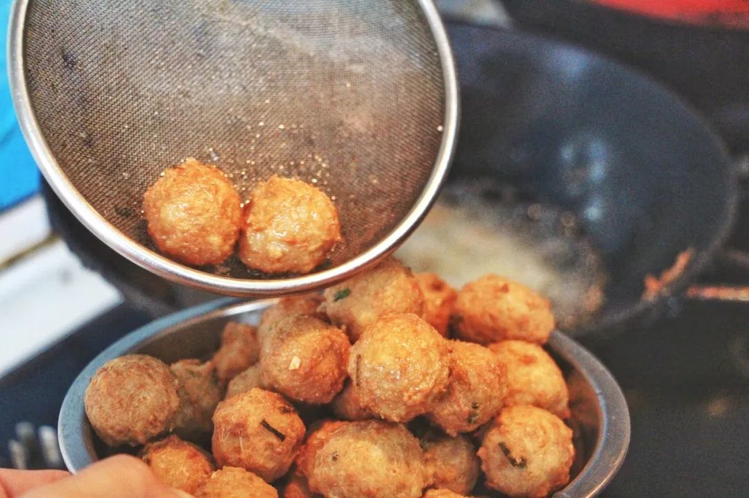 鱼糕为什么是荆州的特色美食,荆州鱼糕哪家比较正宗