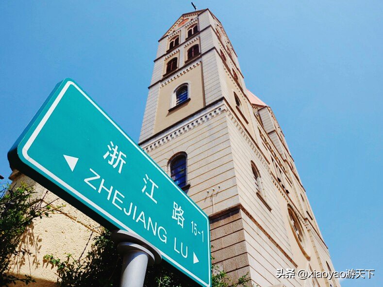 青岛百年德式建筑天主教堂,青岛最有名的天主教堂是哪个地方