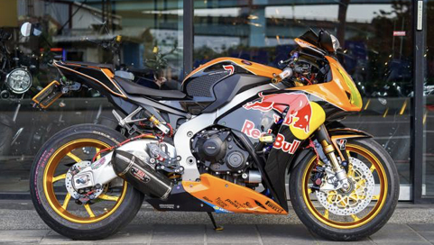 cbr1000rr改吉村排气,本田cbr1000rr吉村排气