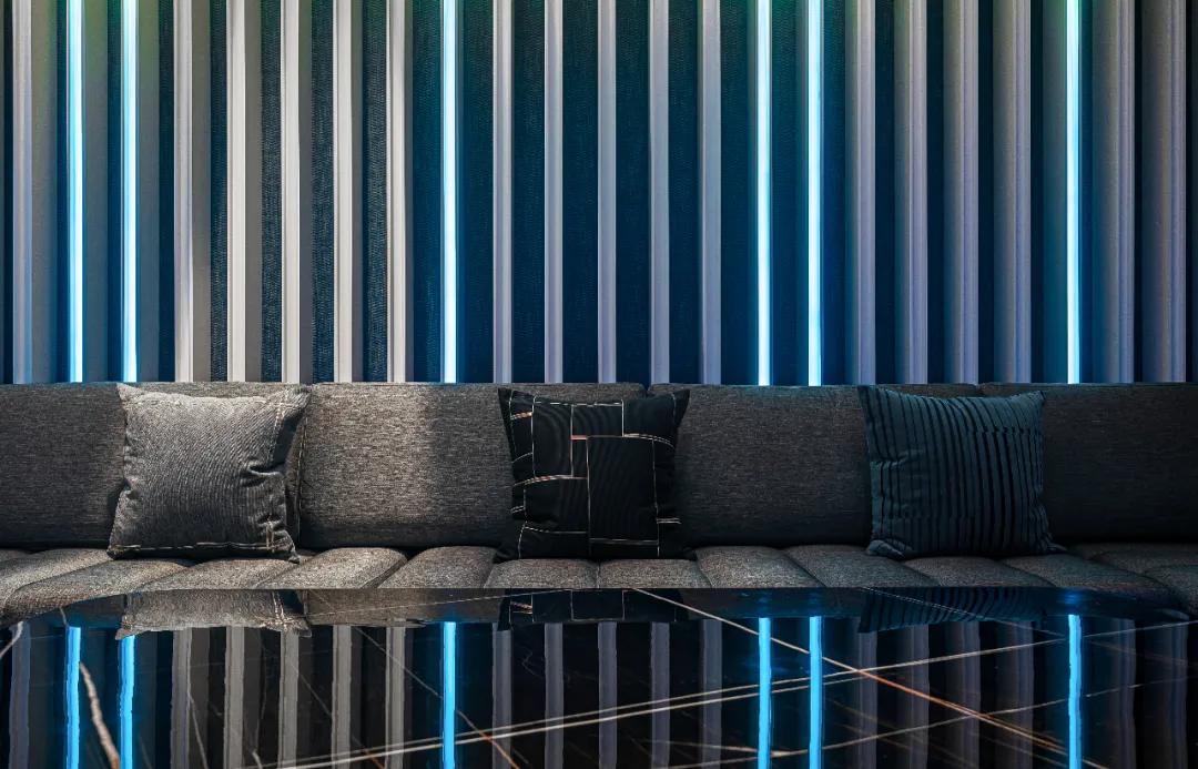 直线优雅,流线迷幻——南昌私人会所改造项目