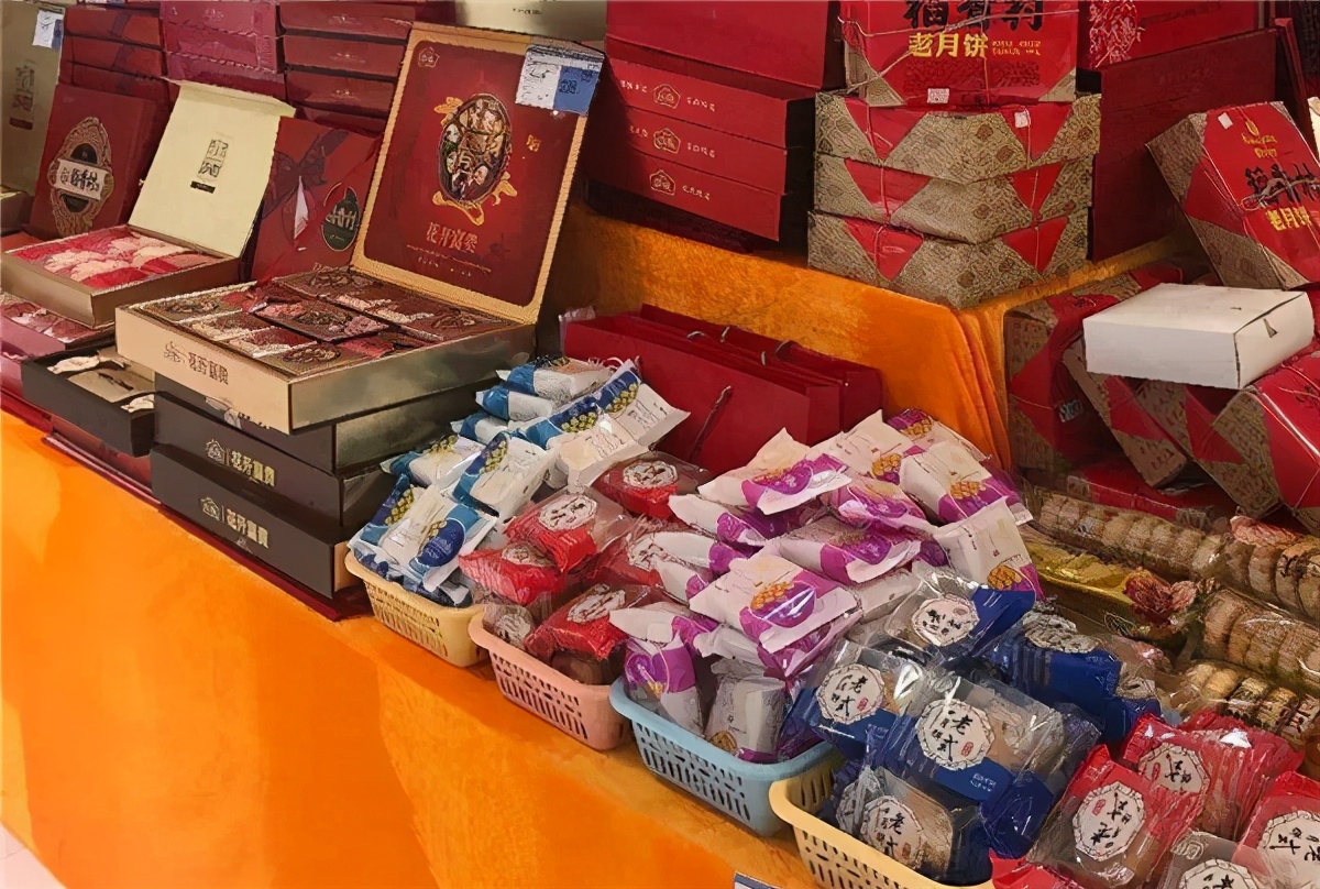 月饼没吃完怎么办五种方法巧利用,中秋节没卖完的月饼都去哪儿了