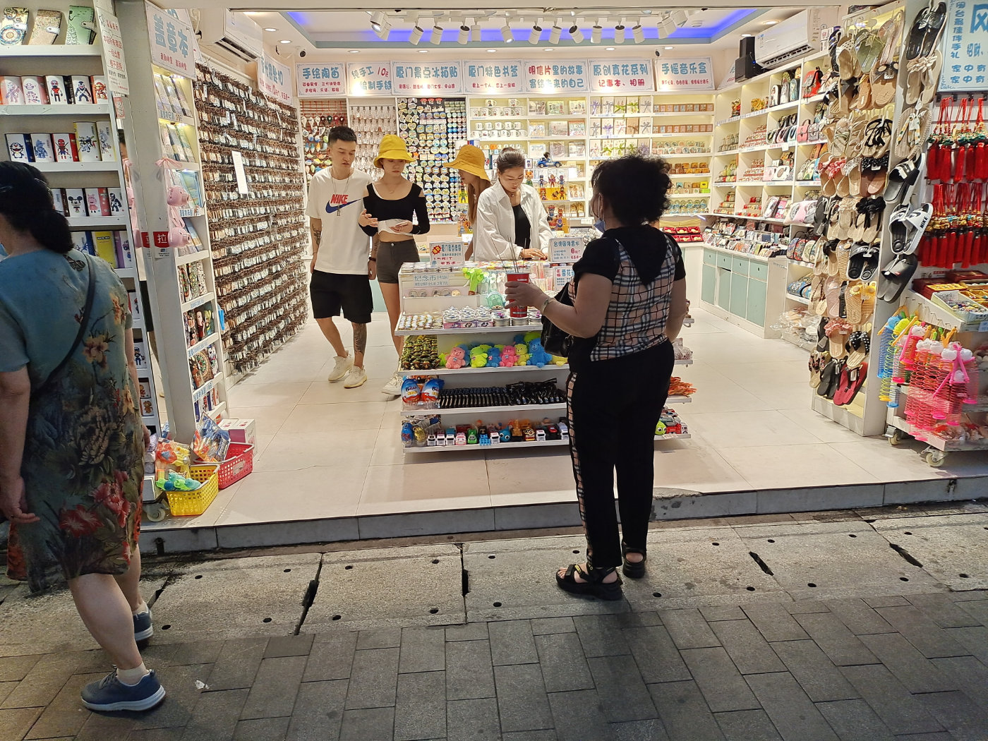 曾厝垵一日游攻略,曾厝垵旅游攻略