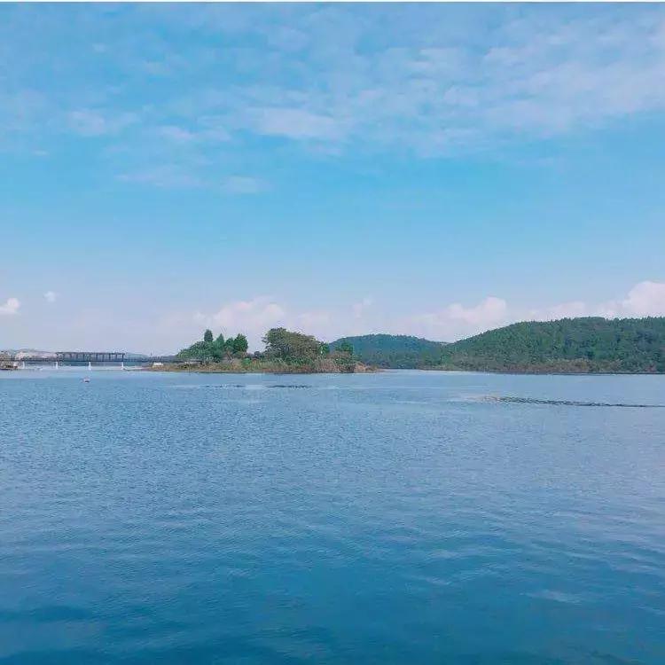 成都出发4天漫游攻略,成都出发10天自由行攻略