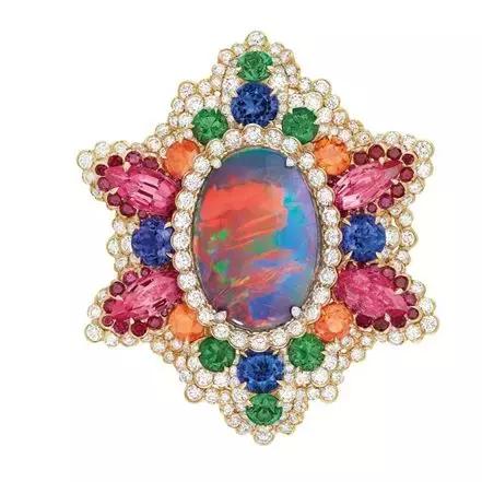 欧泊是矿物吗,欧泊是什么矿物