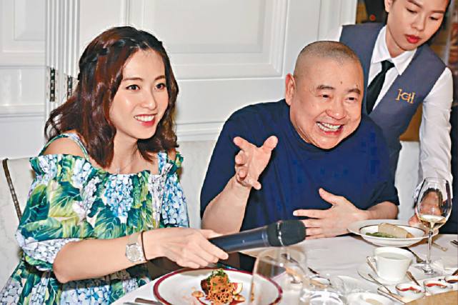 甘比从狗仔逆袭成香港女首富,甘比从女狗仔逆袭成女首富