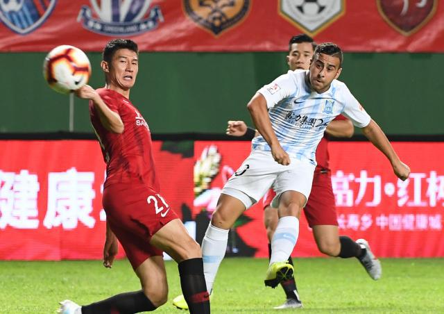 佩雷拉被网友喊话,上港教练佩雷