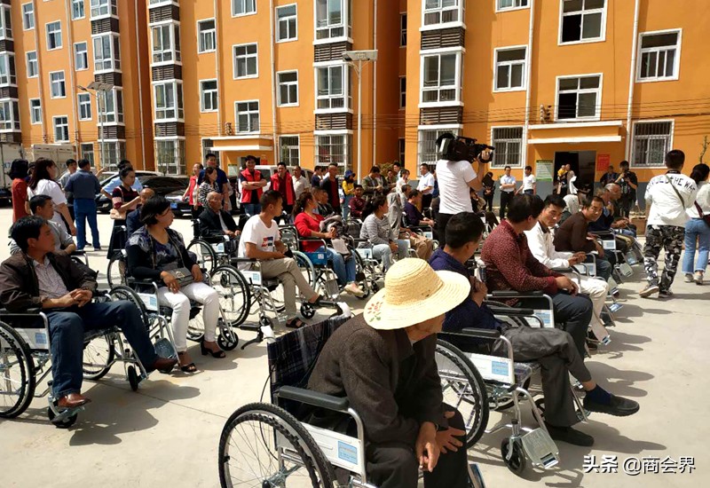 公益爱心助残捐款活动,助残爱心捐赠活动报道