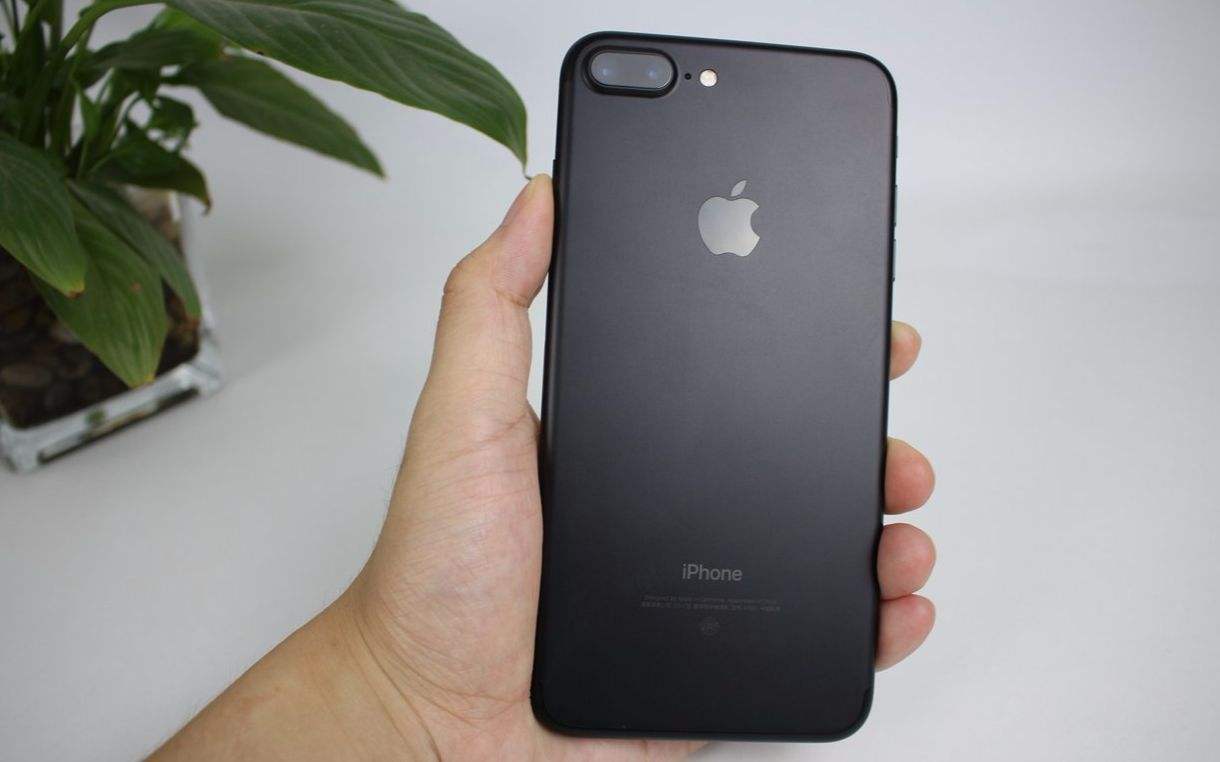 iphone7plus性能排行,iphone7plus值不值得入手