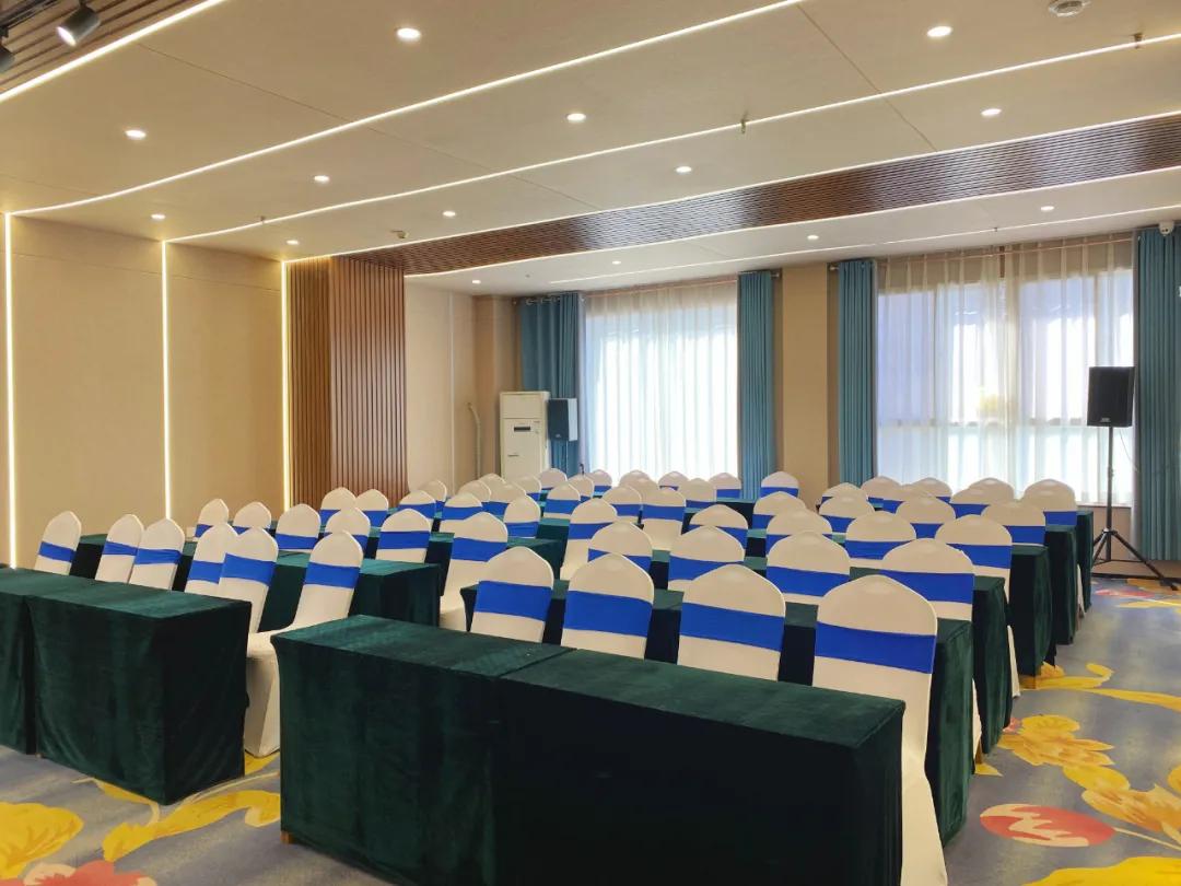 郑州飞扬艺校学费,郑州飞扬艺校