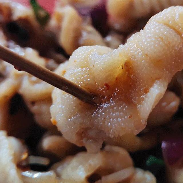 河东幸福里夜市，高汤涮牛肚好吃到停不下来~还有可爱萌宠