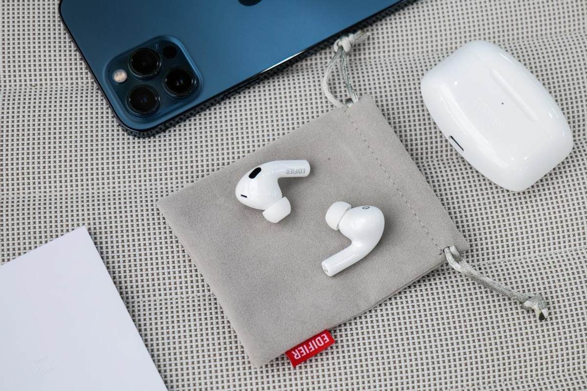 漫步者lollipodsplus和pro哪个好,漫步者fitpods和lollipodspro