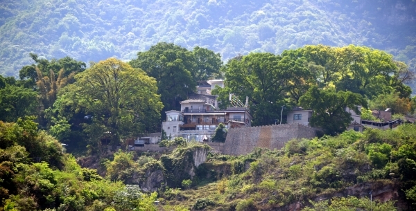 清明假期出游新热点贵州,清明贵州旅游自由行攻略