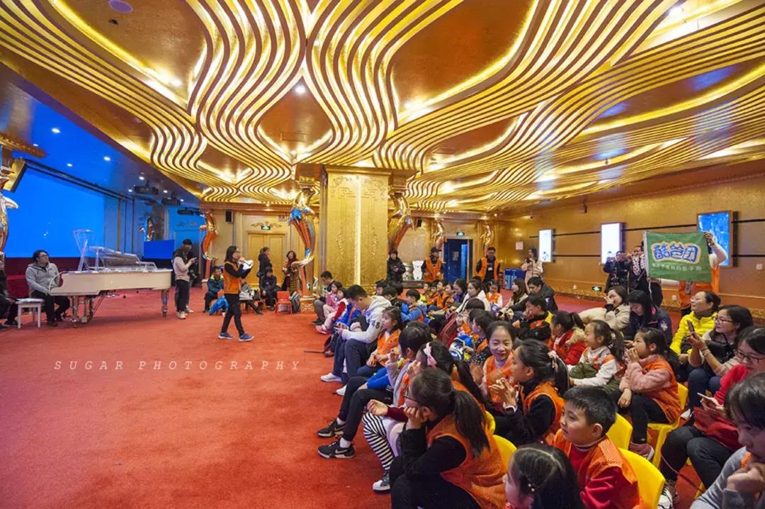 「亲子游」与万千海洋动物一起，夜宿探索极地海洋之美