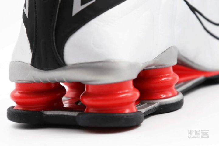 nikeshoxr4实战测评,nikeshoxr4是跑步鞋吗