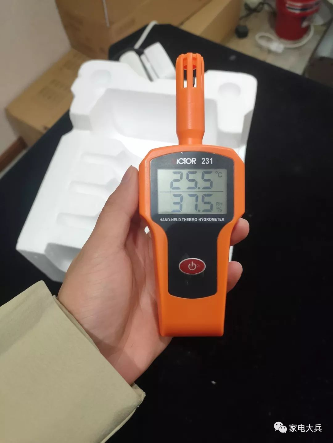 格力美的先锋油汀,格力艾美特取暖器测评