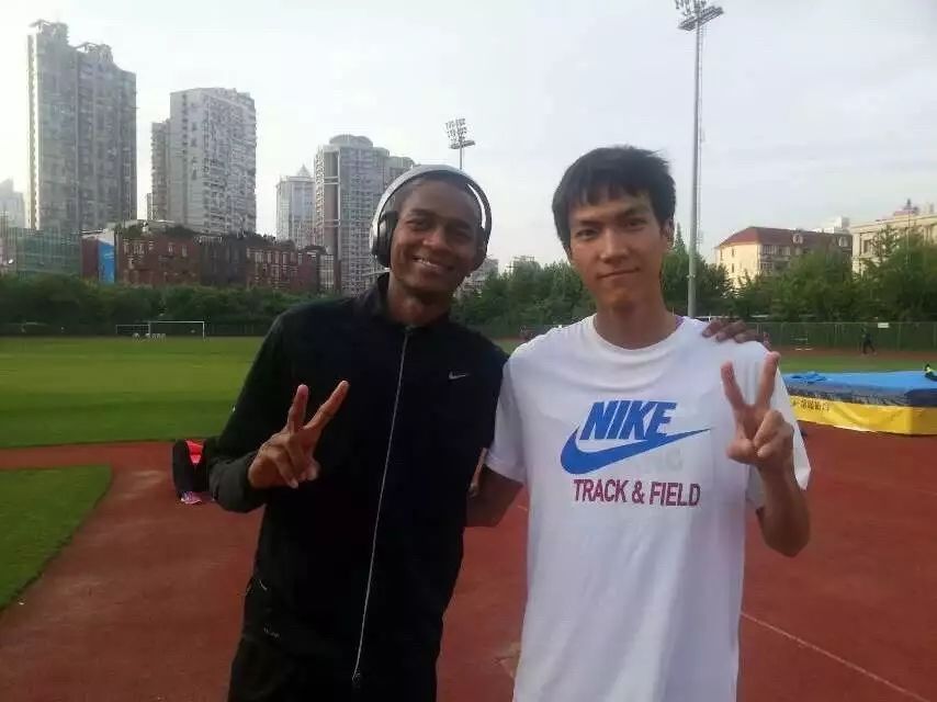 跳高冠军王宇跨步飞栏,跳高运动员王宇个人资料微博