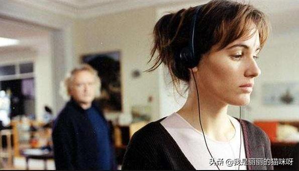 苏菲玛索:法兰西玫瑰,长着初恋脸,未婚却跟二任恋人生了孩子