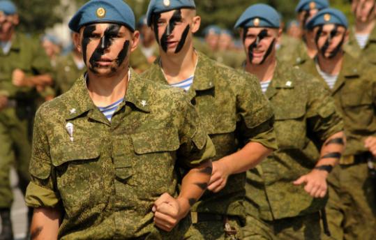 五菱汽车为什么可以造口罩,五菱造口罩车