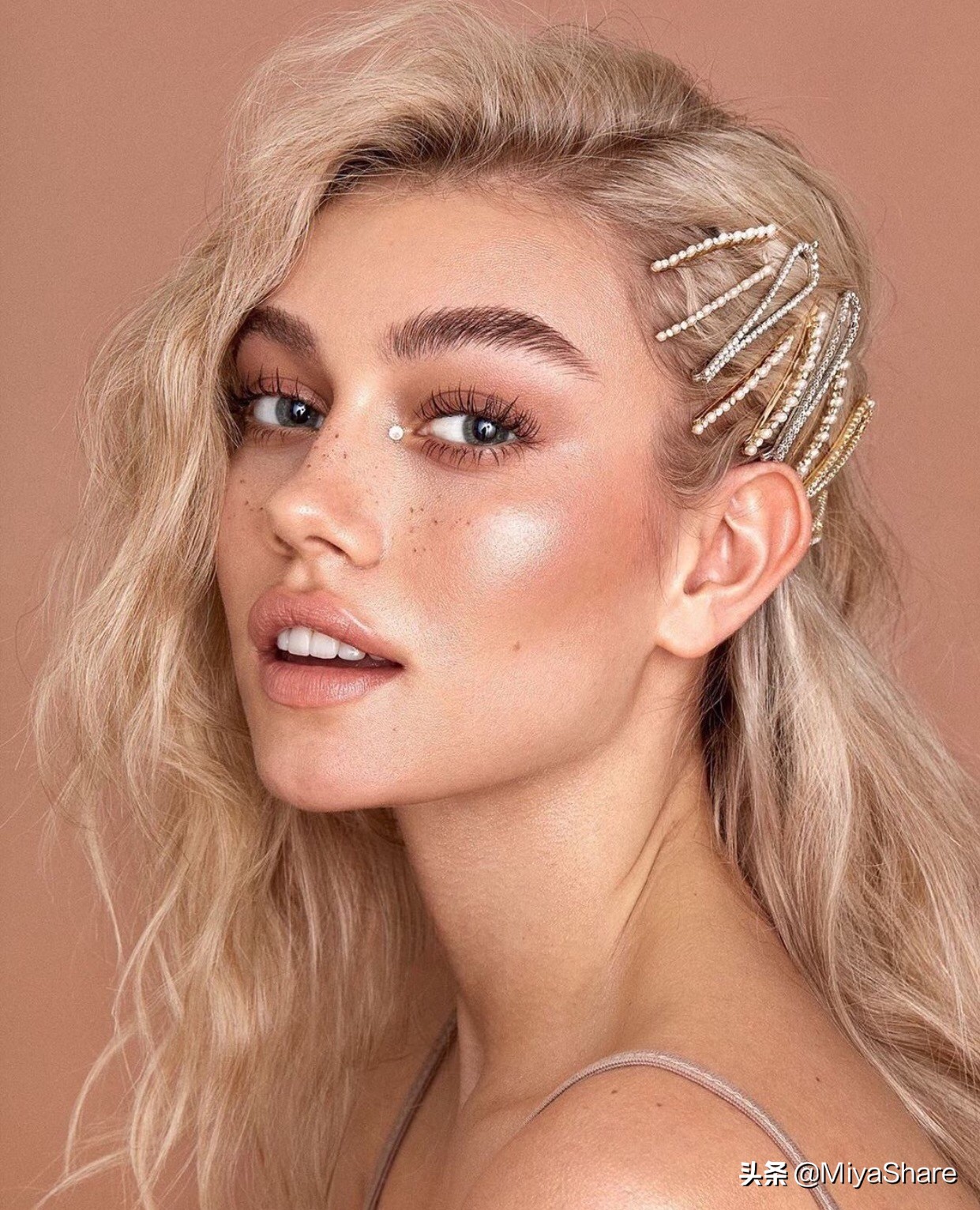 经常长痘痘闭口该怎么护肤,长痘闭口脂肪粒怎么消除