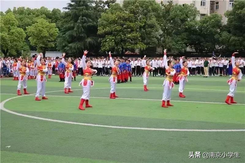 卓雅小学足球比赛,白云区第五届中小学生足球联赛