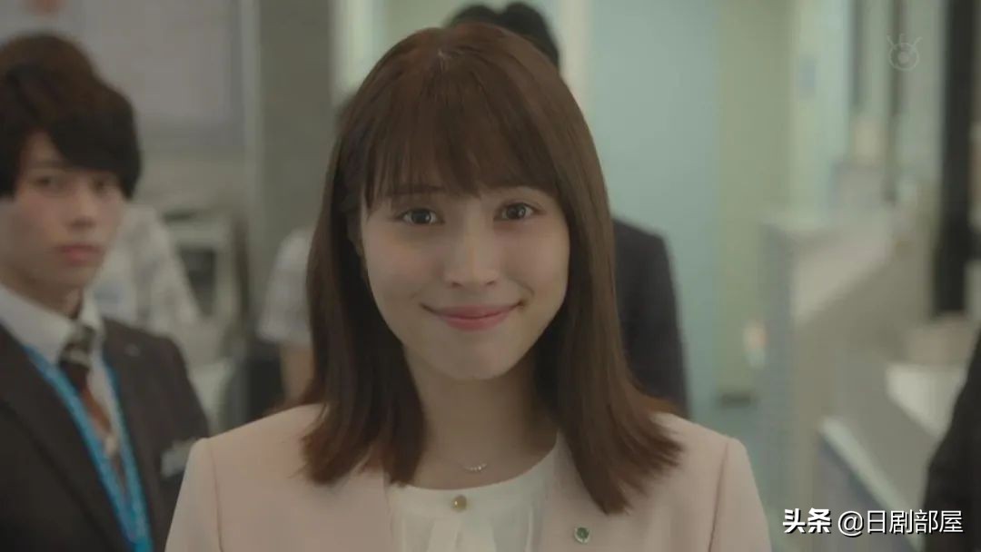 一觉醒来发现妻子换人了,反婚反育日剧推荐