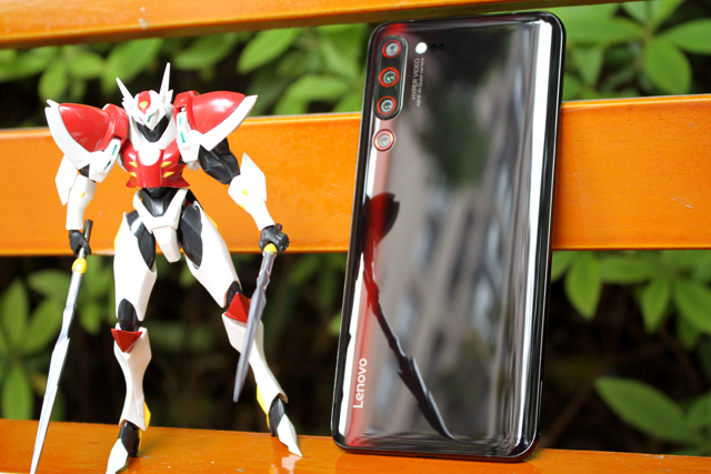 24小时深入体验联想Z6Pro评测，给小米9和iQOO下战书！