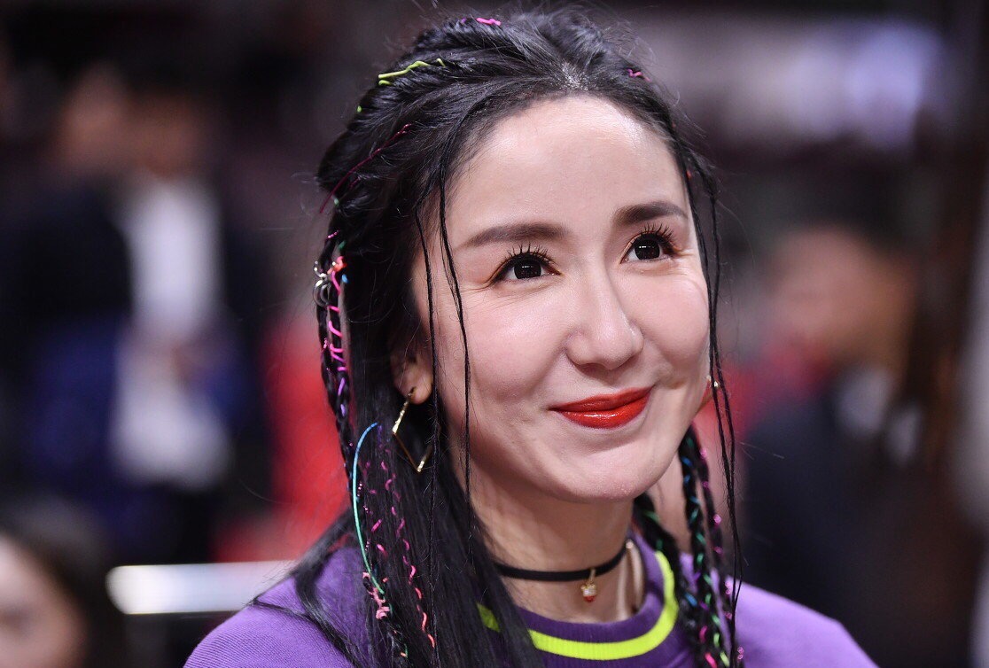 脸垮掉的女星,只能看脸不能看身材的7位女星