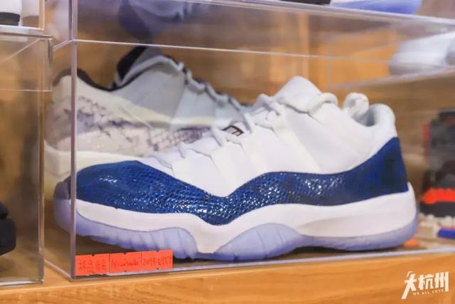 aj 1最好看配色男低帮 (aj1最新配色大全图片低帮)