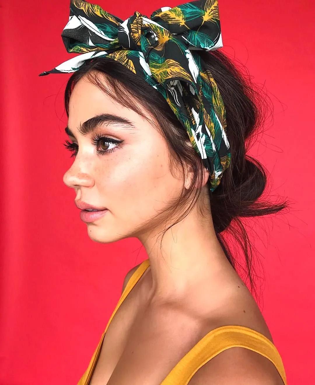 儿童蝴蝶结丝巾编发教程简单好看,丝巾怎么打蝴蝶结最简单的方法