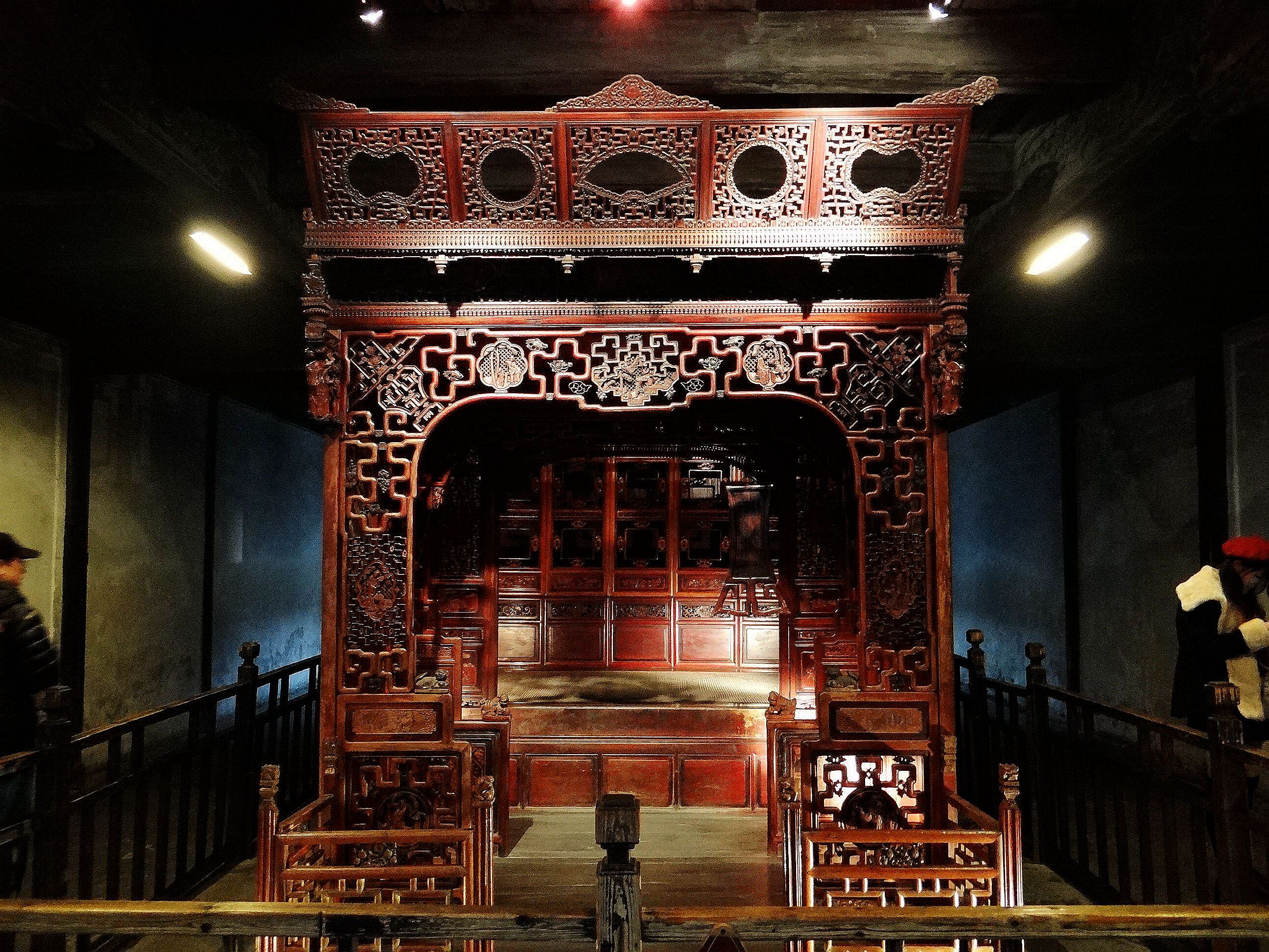 地处金三角，运河穿流过，建镇有千年，江南鱼米乡，知道这是哪里