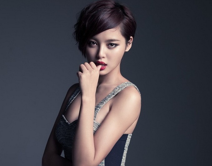 我的机器人女友辛芷蕾完整版,我的机器人女友辛芷蕾服装