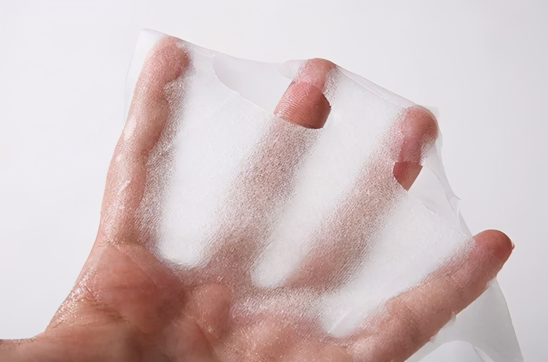 春天最好的补水面膜,春天怎样调美白补水的面膜