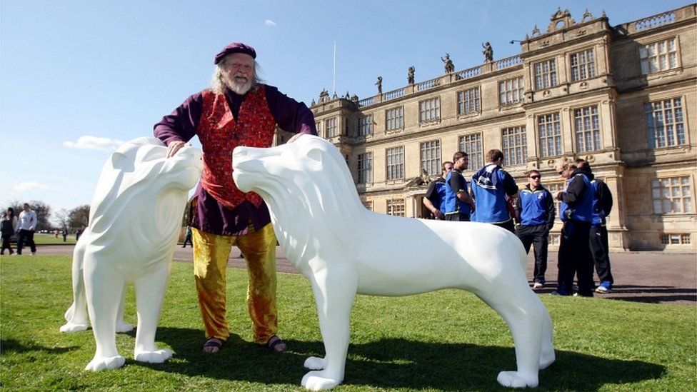 非洲巨富私生女嫁英国帅侯爵，却被婆婆嫌糟蹋400年血脉？