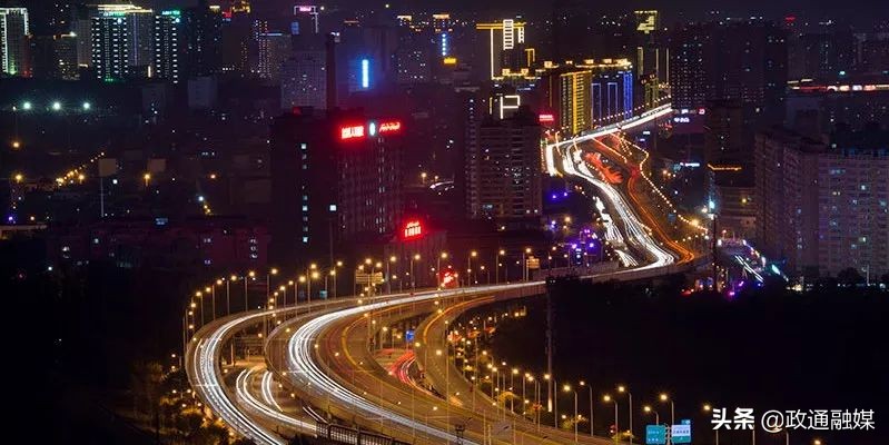 *疆新**首府乌鲁木齐再登央视！连续登上热搜榜！世界目光齐聚在这里