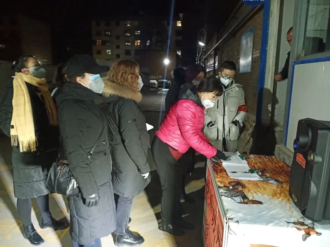 致敬抗疫巾帼英雄,致敬战疫巾帼先锋