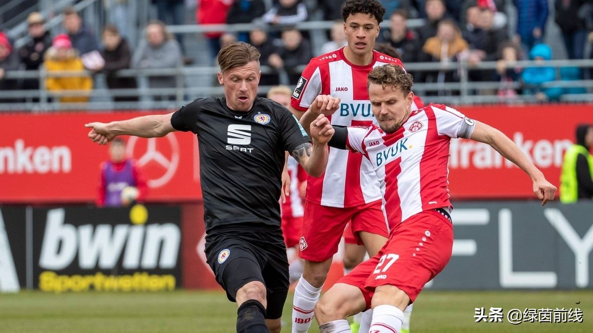足球德甲勒沃库森胜斯图加特,柏林联对勒沃库森比分预测